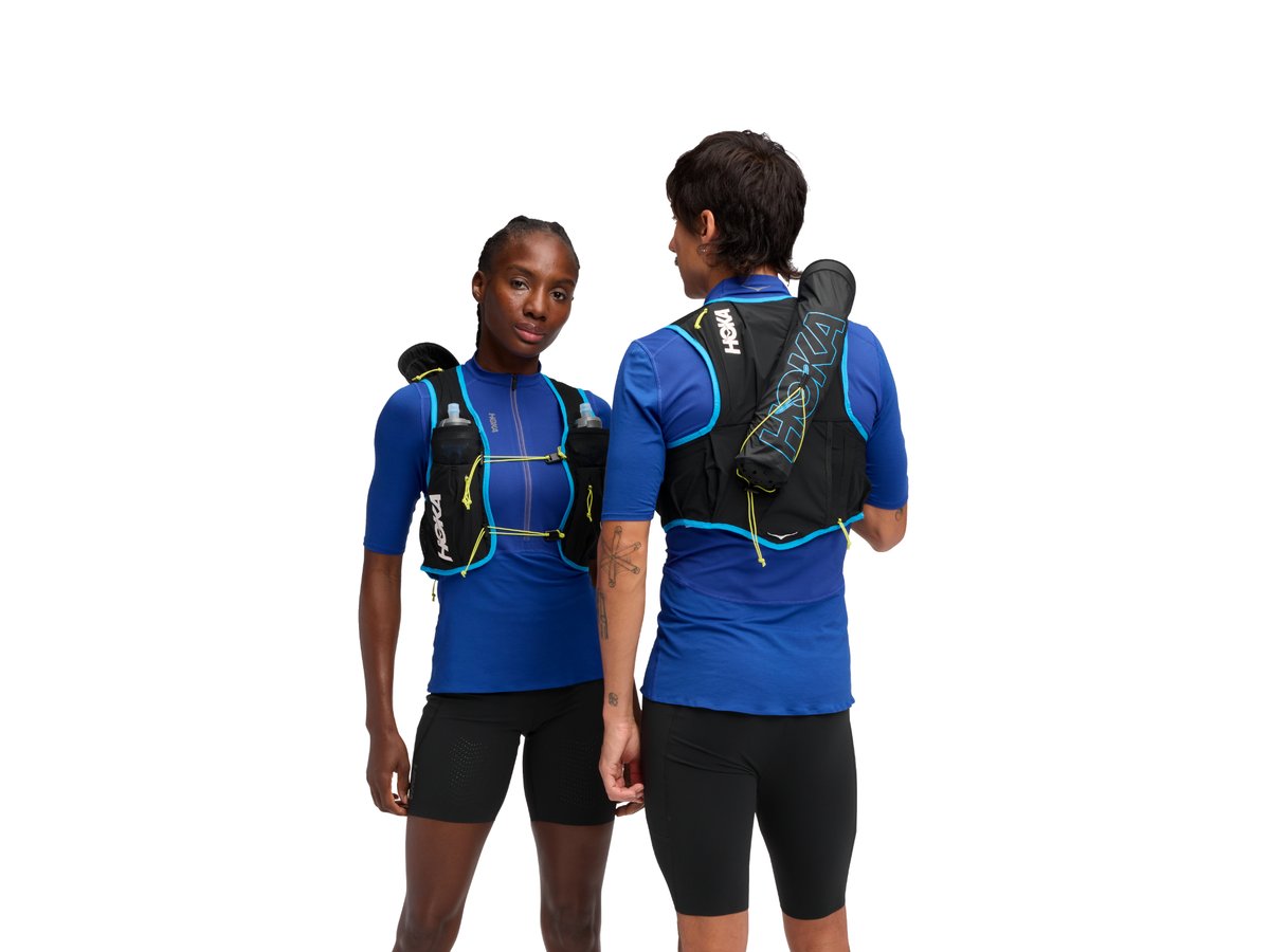 Shop Unisex HOKA Trail Run Vest 10L Black | HOKA
